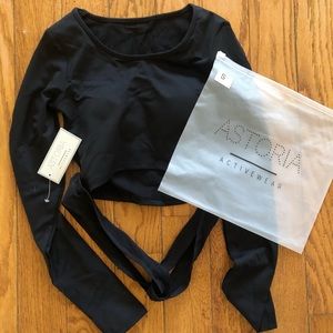 Astoria Activewear Crop long sleeve - Small